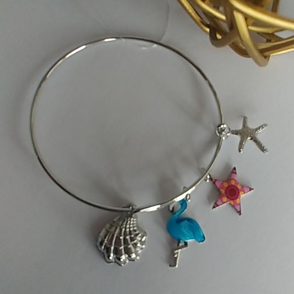 Silver Bangle Bracelet Flamingo Starfish Shell - Picture 1 of 2